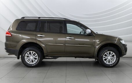 Mitsubishi Pajero Sport II рестайлинг, 2014 год, 2 438 000 рублей, 8 фотография