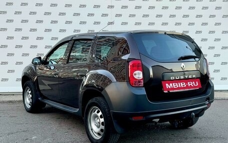 Renault Duster I рестайлинг, 2014 год, 880 000 рублей, 3 фотография