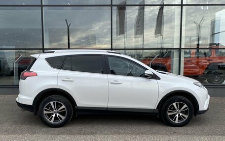 Toyota RAV4, 2018 год, 2 850 000 рублей, 4 фотография