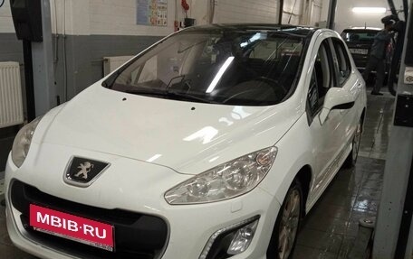 Peugeot 308 II, 2013 год, 728 000 рублей, 1 фотография