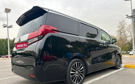 Toyota Alphard III, 2017 год, 5 200 000 рублей, 5 фотография