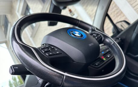 BMW i3 I01 рестайлинг, 2018 год, 2 399 000 рублей, 22 фотография