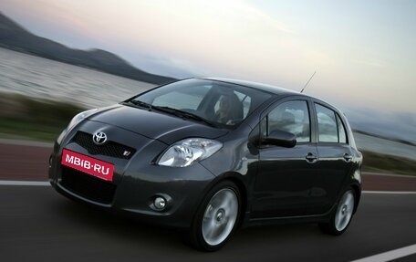 Toyota Yaris III рестайлинг, 2008 год, 750 000 рублей, 1 фотография