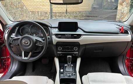 Mazda 6, 2017 год, 2 280 000 рублей, 9 фотография