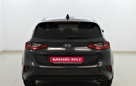 KIA cee'd III, 2019 год, 1 950 000 рублей, 3 фотография