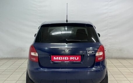 Skoda Fabia II, 2011 год, 599 000 рублей, 6 фотография