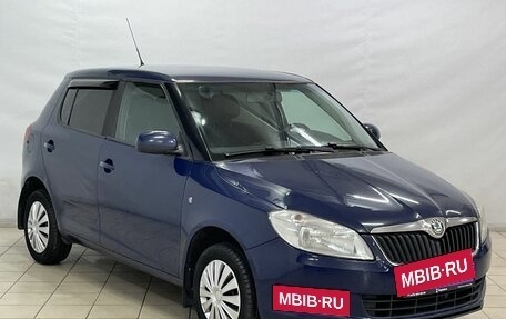 Skoda Fabia II, 2011 год, 599 000 рублей, 2 фотография