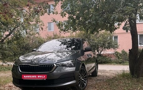 Skoda Rapid II, 2021 год, 1 600 000 рублей, 11 фотография