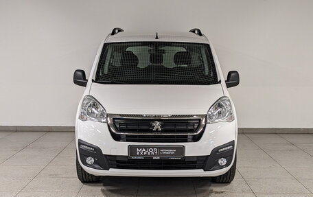 Peugeot Partner II рестайлинг 2, 2022 год, 2 650 000 рублей, 2 фотография