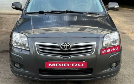 Toyota Avensis III рестайлинг, 2006 год, 950 000 рублей, 3 фотография