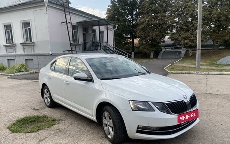 Skoda Octavia, 2019 год, 2 200 000 рублей, 2 фотография