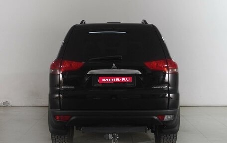 Mitsubishi Pajero Sport II рестайлинг, 2014 год, 2 199 000 рублей, 4 фотография