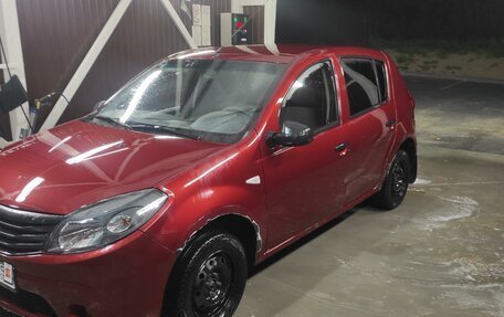 Renault Sandero I, 2014 год, 400 000 рублей, 3 фотография