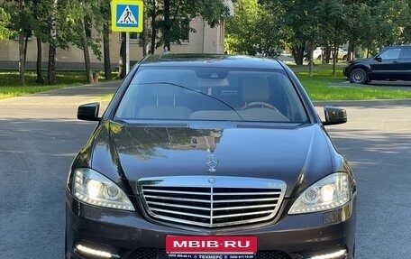 Mercedes-Benz S-Класс, 2012 год, 2 850 000 рублей, 5 фотография