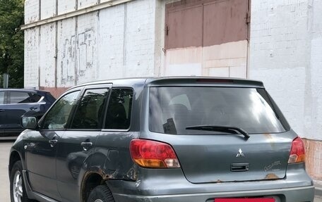 Mitsubishi Outlander III рестайлинг 3, 2003 год, 420 000 рублей, 4 фотография