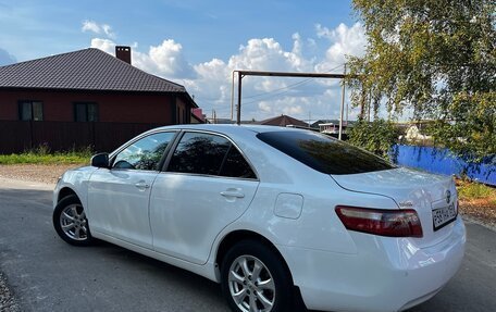 Toyota Camry, 2010 год, 1 350 000 рублей, 5 фотография