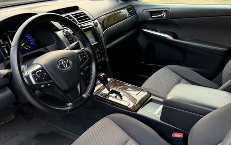 Toyota Camry, 2015 год, 2 200 000 рублей, 10 фотография