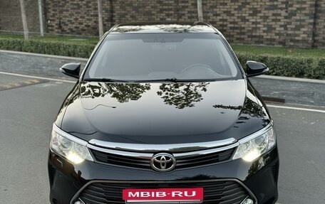 Toyota Camry, 2015 год, 2 200 000 рублей, 2 фотография