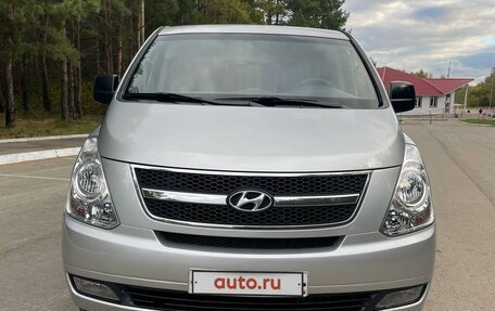 Hyundai Grand Starex Grand Starex I рестайлинг 2, 2010 год, 1 449 000 рублей, 2 фотография