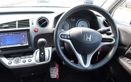 Honda Stream II, 2014 год, 1 056 000 рублей, 20 фотография