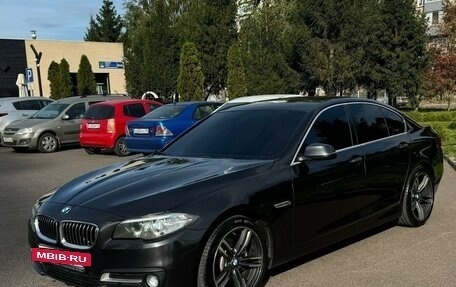 BMW 5 серия, 2016 год, 3 050 000 рублей, 3 фотография