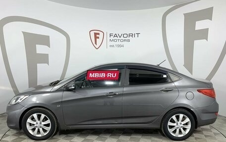 Hyundai Solaris II рестайлинг, 2011 год, 800 000 рублей, 5 фотография