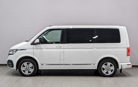 Volkswagen Multivan T6 рестайлинг, 2020 год, 5 890 000 рублей, 8 фотография