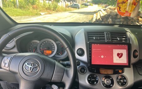 Toyota RAV4, 2008 год, 1 400 000 рублей, 4 фотография