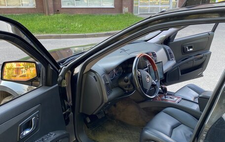 Cadillac SRX II рестайлинг, 2004 год, 570 000 рублей, 14 фотография