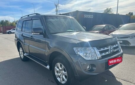 Mitsubishi Pajero IV, 2014 год, 2 449 036 рублей, 2 фотография