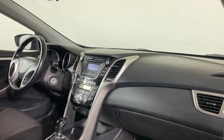 Hyundai i30 II рестайлинг, 2014 год, 1 105 000 рублей, 14 фотография