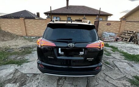 Toyota RAV4, 2015 год, 2 250 000 рублей, 5 фотография