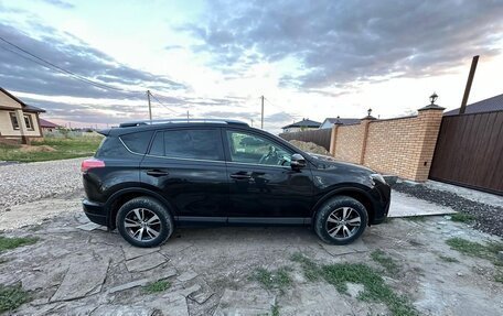 Toyota RAV4, 2015 год, 2 250 000 рублей, 3 фотография