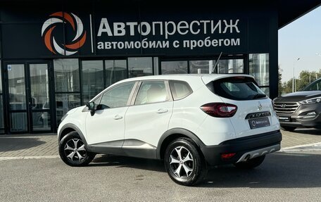 Renault Kaptur I рестайлинг, 2020 год, 1 690 000 рублей, 4 фотография