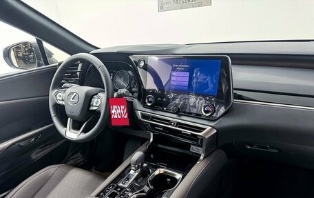 Lexus RX IV рестайлинг, 2024 год, 11 450 000 рублей, 14 фотография