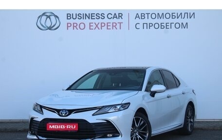 Toyota Camry, 2023 год, 5 300 000 рублей, 1 фотография