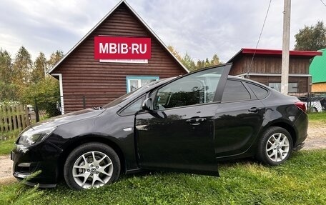 Opel Astra J, 2013 год, 1 299 999 рублей, 3 фотография