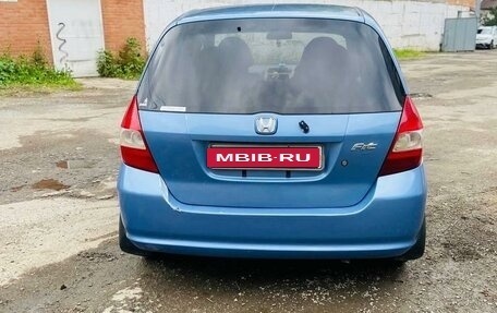 Honda Fit III, 2003 год, 470 000 рублей, 2 фотография