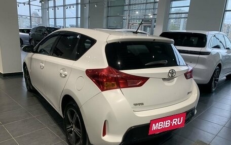 Toyota Auris II, 2013 год, 1 070 000 рублей, 8 фотография