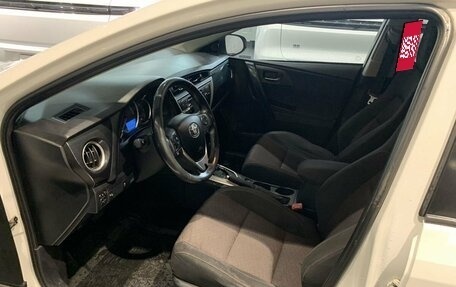 Toyota Auris II, 2013 год, 1 070 000 рублей, 10 фотография