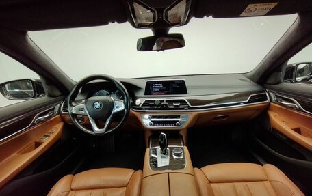 BMW 7 серия, 2016 год, 3 797 000 рублей, 7 фотография