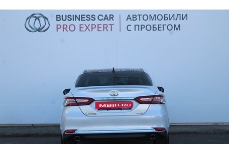 Toyota Camry, 2023 год, 5 300 000 рублей, 5 фотография