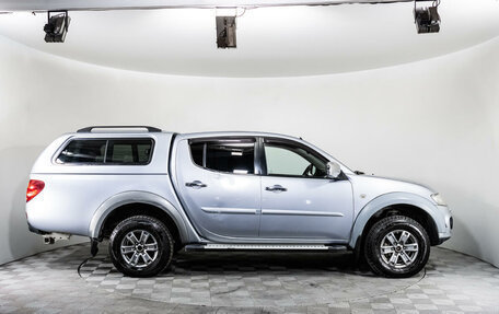 Mitsubishi L200 IV рестайлинг, 2014 год, 1 377 000 рублей, 4 фотография