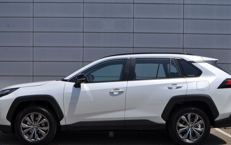 Toyota RAV4, 2024 год, 4 350 000 рублей, 8 фотография