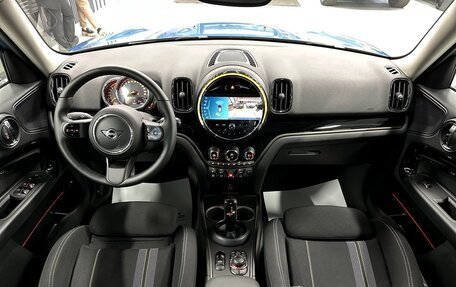 MINI Countryman II (F60), 2022 год, 5 900 000 рублей, 32 фотография