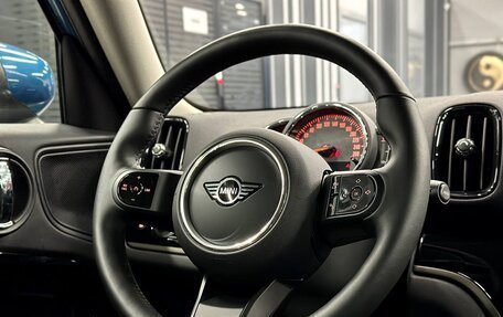 MINI Countryman II (F60), 2022 год, 5 900 000 рублей, 38 фотография