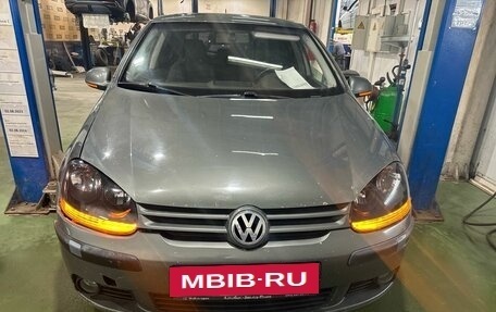 Volkswagen Golf V, 2006 год, 475 000 рублей, 2 фотография