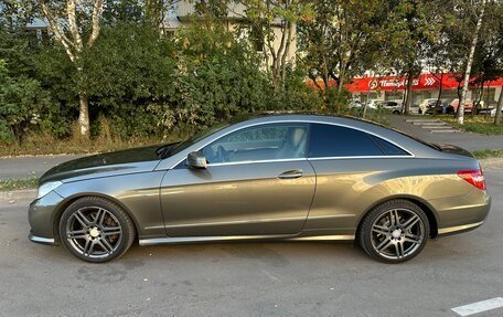 Mercedes-Benz E-Класс, 2012 год, 1 675 000 рублей, 8 фотография