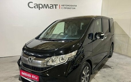 Honda Stepwgn IV, 2016 год, 2 200 000 рублей, 3 фотография