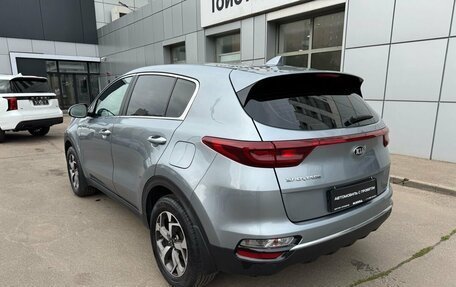 KIA Sportage IV рестайлинг, 2018 год, 2 300 000 рублей, 4 фотография